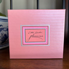 Estee Lauder Pleasures Piggy Nos Solid Perfume Enamel Compact