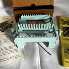 Vintage Karbercraft Co Wonder Weave Hand Loom In Original Box   Accessories