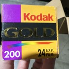 Kodak Gold 200 Iso 35mm 135 Color Print Film 24 Exposures Exp 08 2001