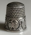 Vintage Simons Bros Co  Sterling Silver Thimble Size 7 Embossed Scroll Design