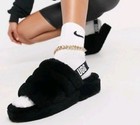 New  Ugg Women s Fluff Yeah Slide Logo Black Slippers Sandals  Size 6