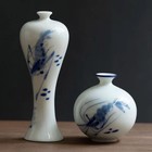 A Pair Of Exquisite Chinese Blue And White Porcelain Shrimp Patterned Vases