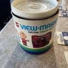 View Master Set W vintage Charlie Brown Tin   View Master 3d   31 Reels