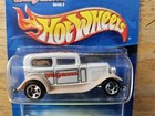 Hot Wheels Walgreens Series 3 2-pack  White  32 Ford Delivery   Maelstrom  2001