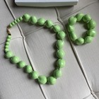 Lee Sands Vtg Enameled Kukui Nut Lime Green Beach Boho Necklace   Bracelet Set