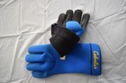 Diving Gloves  Cabela s  Blue  Large  Pre Owned