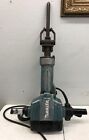 Makita Hm1810 70 Lb  Avt Corded Breaker Hammer  15 Amp  1 100 Bpm Ac dc 