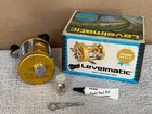 Vintage Penn Levelmatic 940 Bait Casting Reel Gold Made In Usa