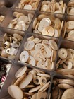 6 Lbs Vintage Mother Of Pearl   Shell Buttons Bulk Lot - Pre-sorted Tray Wow