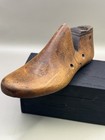 Vintage Cobbler s Wooden Child s Shoe Mold   Primitive Decor       A2