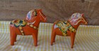 2 Small Vtg Carved   Painted Wood Swedish Orange Folk Art Dala Horses No Labels