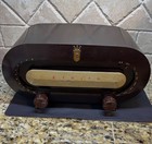 Vintage Zenith Bakelite Consol-tone Radio - Model H511y  racetrack  Untested