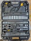 Dewalt Dwmt81533 172 Pieces Mechanics Tool Set New