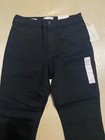 Universal Thread Women s No Fade Black Skinny Jeans Size 4 Short Pants Cute