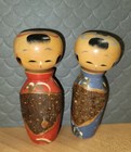 2 Vintage Japanese Kokeshi Dolls Wooden With Bark     Blue   Red Japan Folk Art