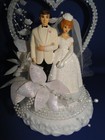 New Vintage Elegant Wedding Cake Topper Bride   Groom With Glass Look Heart  109
