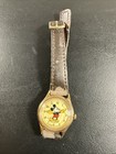Lorus Mickey Mouse V515 6080 Vintage Watch     A Timeless Disney Classic 