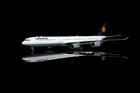 Sq Wings L2283fd Lufthansa Airbus A340-600 D-aihz Diecast 1 200 Model Airplane