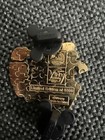 Wdw Mickey s Very Merry Christmas Party 2017 Donald Box Ornament Pin Le Elf