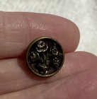 Vintage Antique Diminutive Victorian Picture Button Floral Potted Plant A60