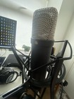 Rode Nt1 Signature Series Large-diaphragm Condenser Microphone - Black