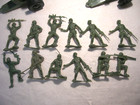 Vintage 1960s Tim-mee Army Soldiers Howitzers Cannons   