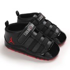 Classic Baby Boy Girl Crib Shoes Infant Sneakers Casual Shoes Newborn Baby Shoes