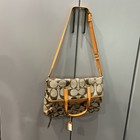 Coach Signature Medium
