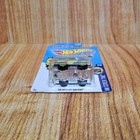 Cracked - Hot Wheels Factory Sealed 2017 Super Treasure Hunt The Mystery Machine