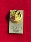 1988 Calgary Winter Olympics Logo Ibm Sponsor Gold Tone Blue Epoxy Lapel Pin