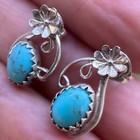 Vtg Stud Earrings Southwestern Sterling Silver 0 5  Turquoise Floral Motif 1 6g