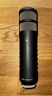 Rode Procaster Dynamic Broadcast Microphone W  Ring Mount And Case