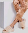 New  Ugg Women s Fluff Yeah Slide Logo Cream Slippers Sandals  Size 6