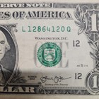  1 One Dollar Bill 2013 Note Ink Printing Error On Serial   On  8  L12864120a