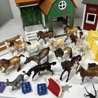 Vtg  Lot Of Breyer Reeves Stablemate Series Model Horses Barns   Accessories 