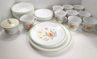 Vintage 33 Piece Corelle Dinnerware Dishes Wildflower Excellent Condition