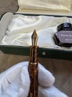 Conway Stewart     amber    Dandy  With 18ct Gold Trim Fountain Pen Limited 55 500