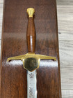 Vtg Wilkinson  the Oakley  Presentation Sword By Appointment Queen Elizabeth Ii