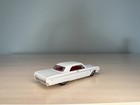 Hot Wheels 10-pack Exclusive Chevrolet Impala 64 Pearl White - Red Interior