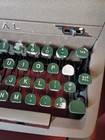 1950s Royal Quiet De Luxe Manual Typewriter In Locking Travel Case - Works