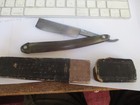 Wade   Butcher Straight Razor  7 8  Wedge Blade  Horn Scales   With Coffin Box