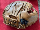 Vintage Aaron Robinson Baseball Catcher s Mitt   Glove  macgregor 