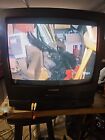 Sylvania 19   Vhs  Tv Combo   Crt Gaming Television   Front Jacks with Remote 