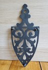 Vintage Cast Iron Footed Sad Iron Trivet With Handle - Arrowhead Triangle 9 
