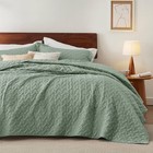 Bedsure Quilts Twin twin Xl 68  X 86  Lightweight Bedspread With Basket Weave Pa