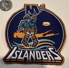 New York Islanders Vintage Style Embroidered Iron On Patch  4   x 4    Beautiful 