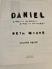 Beth Moore Dvd Bible Study Kit On Daniel 6 Dvds 2 Workbooks Leader Guide