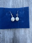 Avon Mother Of Pearl Flower Jewelry Set Necklace   Pierced Earrings White