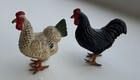 2 Fabulous Vintage Miniature Composition Rooster Hen Metal Feet Made In Italy