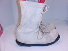 Original  Rare    Very Good Condition Arctic Mukluks In White  size Large 
